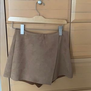 Suede skort